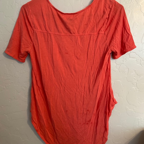 Solid color pocket t-shirt - Picture 3 of 3